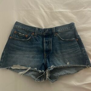 Levi’s denim shorts